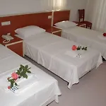 Hotel Hare